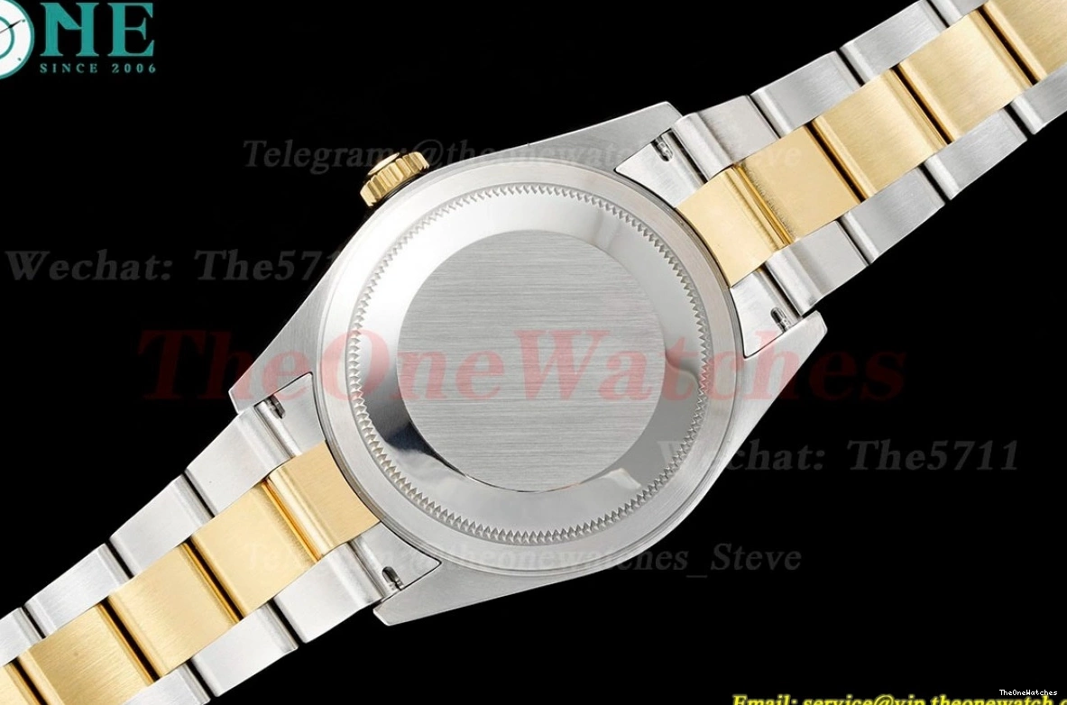 Oyster 326933 FNF YG SS Stk SkyDweller A9001 42mm White 1220